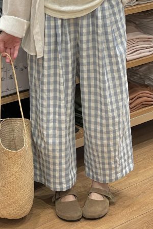 Plus Size Women's Summer Plaid Balloon Pants - Flattering Loose Nine-Point Style, Lightweight and Cool for 2025