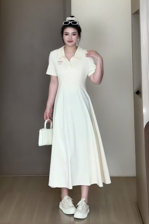 Plus-Size Women's Summer Polo Collar Short Sleeve A-Line Dress, Waist-Cinching Slimming Fit, College Style, Trendy and Elegant Look