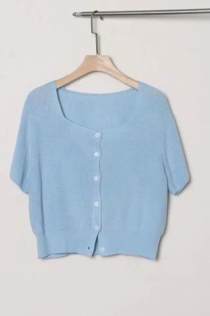 Plus Size Women's Summer Short Sleeve Ice Silk Knitted Top - Flattering Square Neck French Style Blouse for Curvy Figures