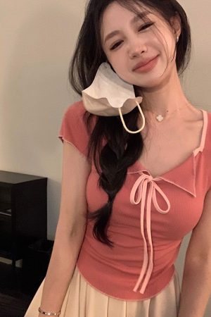 Plus Size Women's Summer Short Sleeve T-Shirt – Spicy Slim Fit Tummy-Covering Tie Top for a Trendy Look