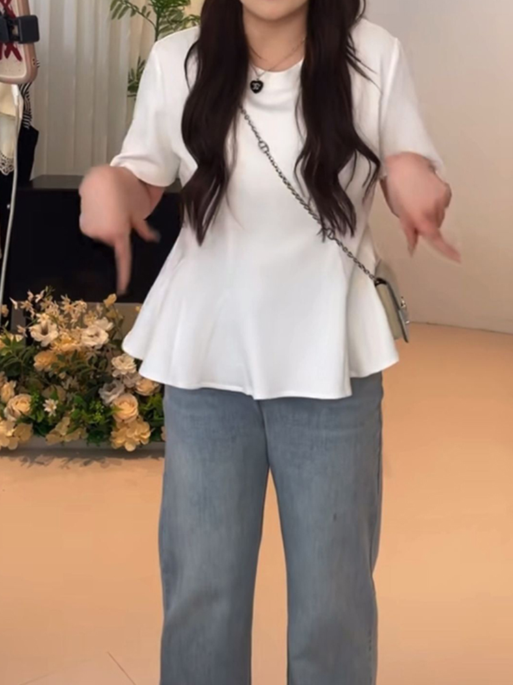 Plus Size Women's Summer Short Sleeve T-shirt with Lotus Leaf Edges, Flattering Design for Chubby Figures, Versatile Youthful Style Plus Size Women's Summer Short Sleeve T-shirt with Lotus Leaf Edges, Flattering Design for Chubby Figures, Versatile Youthful Style