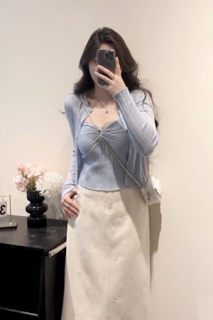 Plus Size Women's Vintage Knitted Vest Top and Slim-Fit Long Sleeve Cardigan Set for Spring and Autumn Fashion