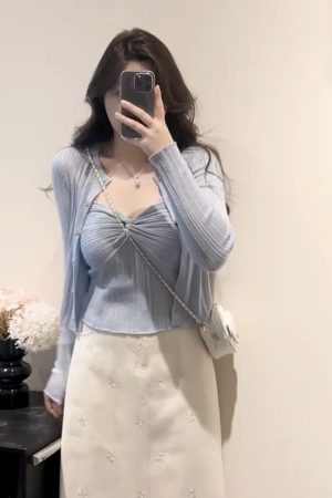 Plus Size Women's Vintage Knitted Vest Top and Slim-Fit Long Sleeve Cardigan Set for Spring and Autumn Fashion