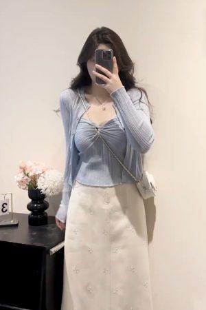 Plus Size Women's Vintage Knitted Vest Top and Slim-Fit Long Sleeve Cardigan Set for Spring and Autumn Fashion