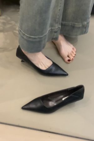 Pointed Toe Sheepskin Black High Heels for Women - Stylish French Slip-On Kitten Heel Flats for Commuting and Versatile Wear