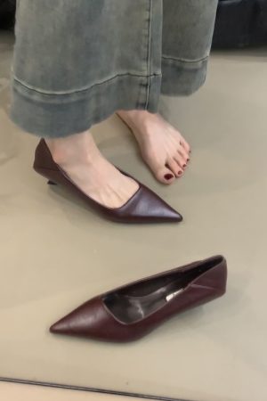 Pointed Toe Sheepskin Black High Heels for Women - Stylish French Slip-On Kitten Heel Flats for Commuting and Versatile Wear