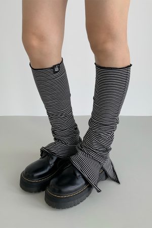 Purple-Black Striped Split Socks - Versatile Casual Taro Mud Design for Trendy Y2K Style