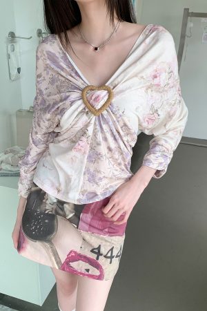 Purple Floral Patchwork V-Neck Knitted Short-Sleeve T-Shirt - Elastic Loose Fit Summer Top for Y2K and 90s Style