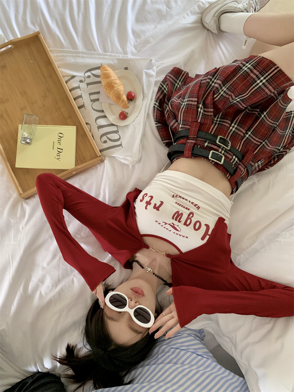 Red Plaid Pleated A-Line Skirt for Women, American Retro College Style, Slimming Anti-Exposure JK Short Skirt, Y2K Fashion Red Plaid Pleated A-Line Skirt for Women, American Retro College Style, Slimming Anti-Exposure JK Short Skirt, Y2K Fashion