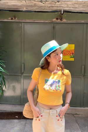 Red Printed Short Sleeve T-Shirt for Women - Vintage Summer Slim Fit Round Neck Top - Y2K Fashion Style