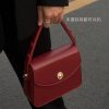 Red Retro-Style Small Square Handbag 2023, High-End Women's Crossbody Bag, Chic Shoulder Bag for Brides and Fashion Lovers