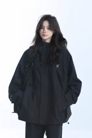 Retro American High-Neck Windbreaker Jacket for Women - Loose Waterproof Windproof Outdoor Black Jacket