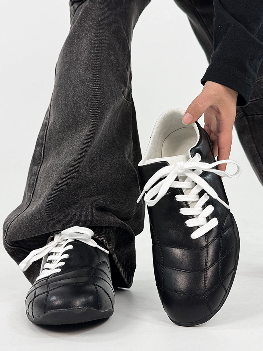 Retro American-Style Leather Derby Shoes for Men and Women, Thin-Soled Sporty Commuting Footwear, Trendy Ballet-Inspired Design Retro American-Style Leather Derby Shoes for Men and Women, Thin-Soled Sporty Commuting Footwear, Trendy Ballet-Inspired Design