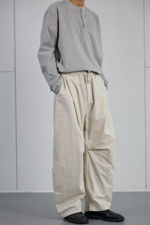 Retro American Style Wide-Leg Cargo Pants for Men - Draped Loose Fit Casual Trousers, Versatile Curved Blade Design