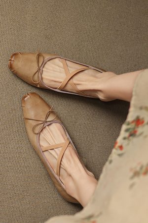 Retro Artistic Deer & Nara Handmade Genuine Leather Cross Strap Slimming Flat Ballet Shoes for Women - Y2K Fashion Style