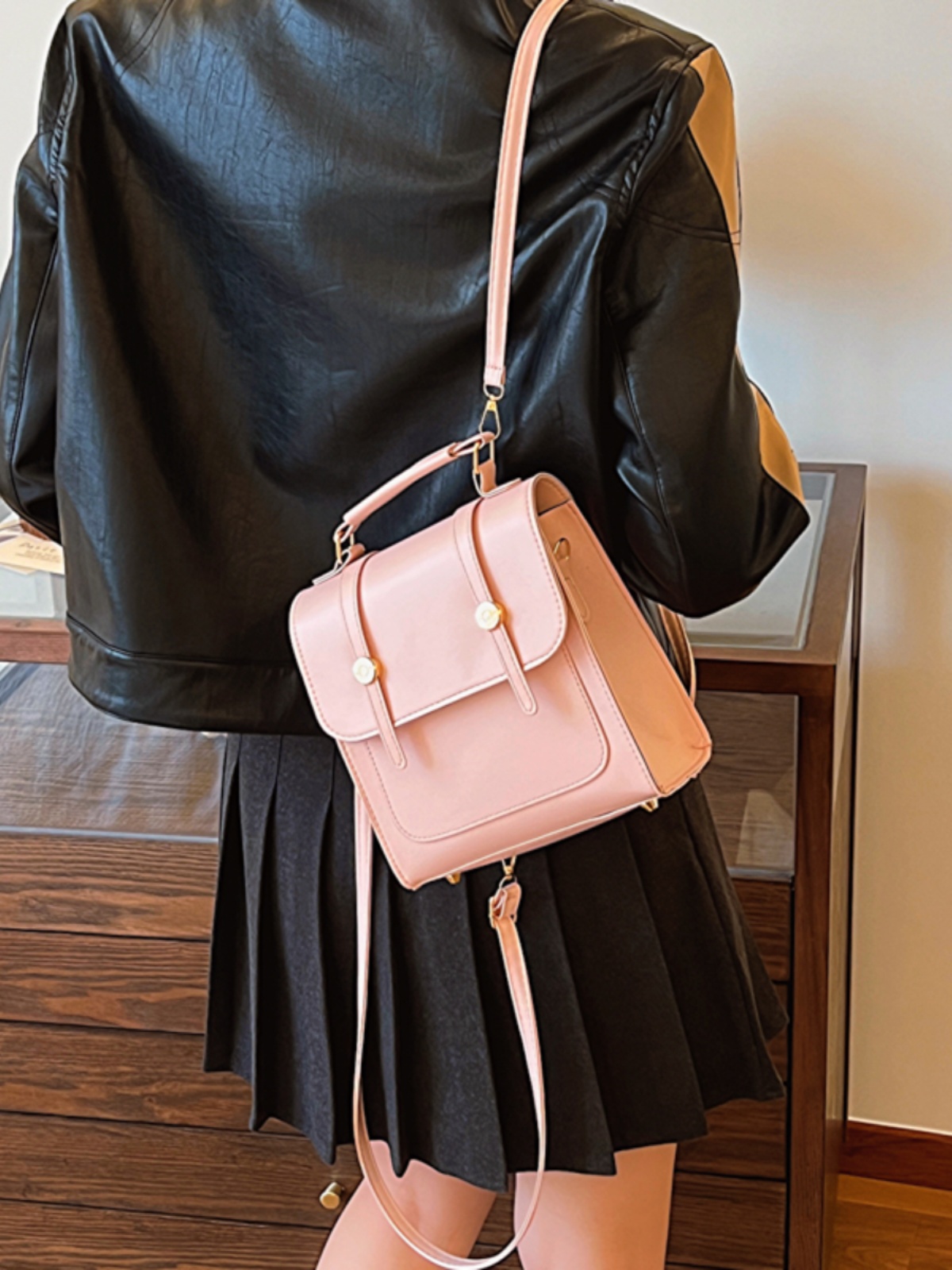 Retro British Style Women's Backpack - Trendy 2025 Multifunctional Student Tote Travel Bag Retro British Style Women's Backpack - Trendy 2025 Multifunctional Student Tote Travel Bag