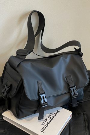 Retro Casual Crossbody Bag for Women - Lightweight Messenger Bag, Versatile Commuting Shoulder Bag, Spring 2025 Fashion