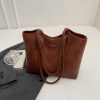 Retro Casual Shoulder Bag for Women - Large Capacity Tote, Versatile Spring 2025 Design, Perfect for Commuting and Everyday Use