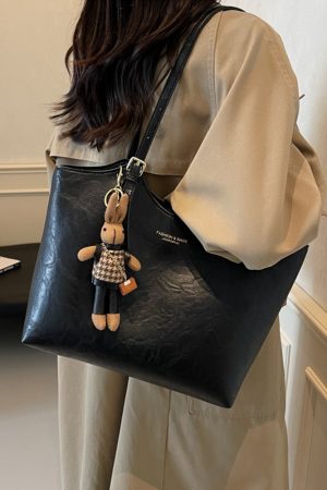 Retro Casual Shoulder Bag for Women - Large Capacity Tote, Versatile Spring 2025 Design, Perfect for Commuting and Everyday Use