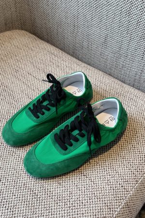 Retro Casual Women's Genuine Leather Patchwork Lace-Up Training Shoes - 2025 Y2K Inspired Flat Sports Sneakers