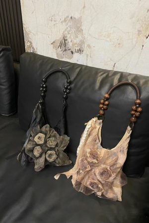 Retro Chinese Style Rose Floral Pleated Tote Bag - Large Capacity Shoulder Bag for Commuting