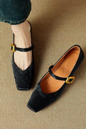Retro Chinese Style Square Toe One-Strap Mary Jane Shoes for Women - Versatile Chunky Heel Flats