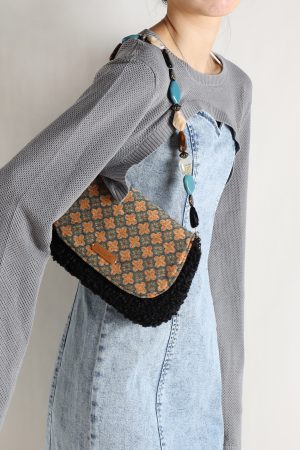 Retro Chinese Style Vintage Shoulder Crossbody Bag for Women - Spring/Summer Collection, Niche Design Underarm Bag