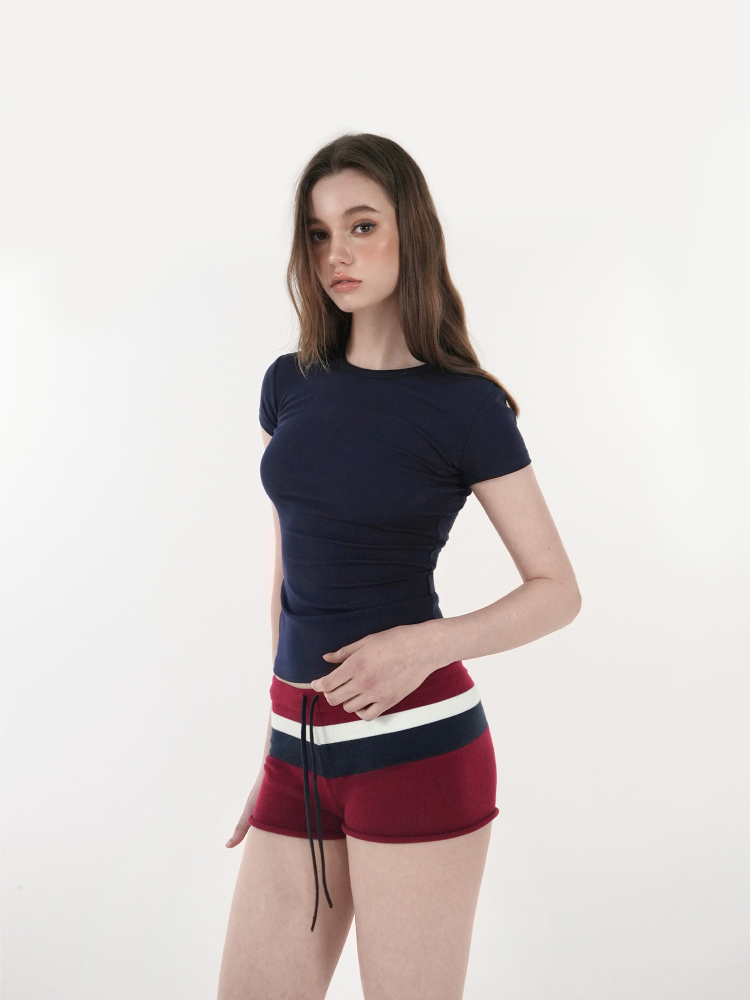 Retro Color-Blocked Wide Stripe Knitted Shorts - Y2K-Inspired Summer Fashion Retro Color-Blocked Wide Stripe Knitted Shorts - Y2K-Inspired Summer Fashion