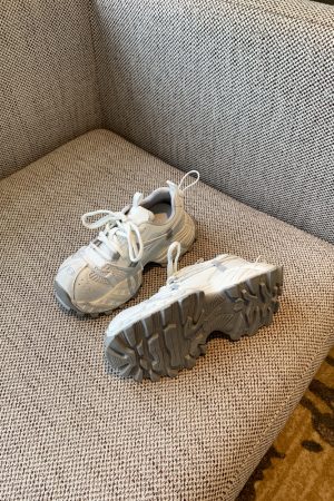 Retro Colorful Dad Shoes for Women - 2025 Lightweight Mesh Thick-Soled Casual Sports Sneakers