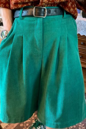 Retro Corduroy Wide-Leg Shorts for Summer - Unisex Casual Loose Fit Straight Pants