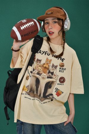 Retro Cute Cat Loose Short Sleeve T-Shirt for Women, Cartoon Graphic Tee, Summer 2024 Fashion, Y2K Style