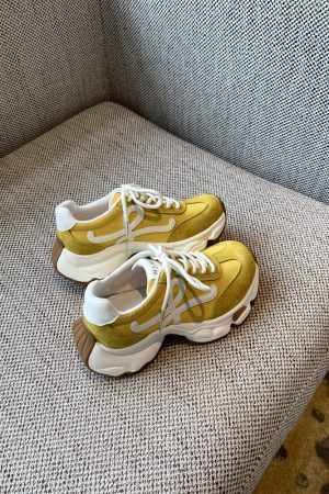 Retro Dad Shoes for Women - 2025 New Style Genuine Leather, Breathable Thick-Soled, Height-Increasing Casual Sports Shoes