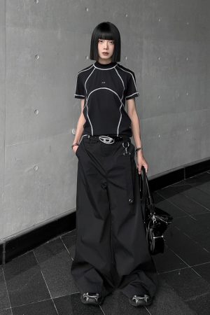 Retro Deconstructed Short-Sleeve Women's Summer T-Shirt - American Style Casual Slim Fit Top for Y2K Outdoor Fashion