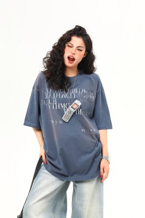 Retro Distressed Letter Short-Sleeve T-Shirt for Women â€“ Summer Loose Fit Versatile Casual Top, Vintage American Style