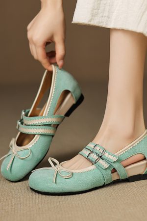 Retro Fairy High-Heeled Genuine Leather Mary Jane Shoes with Sweet Hollow Design - Artistic Deer and Nara Style