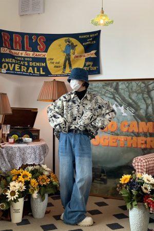 Retro Floral Long Sleeve Shirt - Handmade Watercolor Design, Autumn Style, Loose Fit, Versatile High-End Fashion