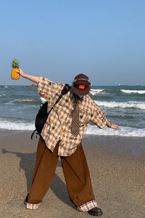 Retro Graffiti Checkered Short Sleeve Shirt for Men and Women - Vintage Summer Half Sleeve Top in 90s Style