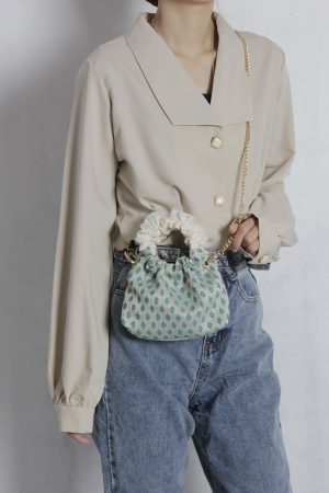 Retro Green Mini Round Handbag for Women - Cute Textured Crossbody Phone Bag, Versatile Summer Accessory