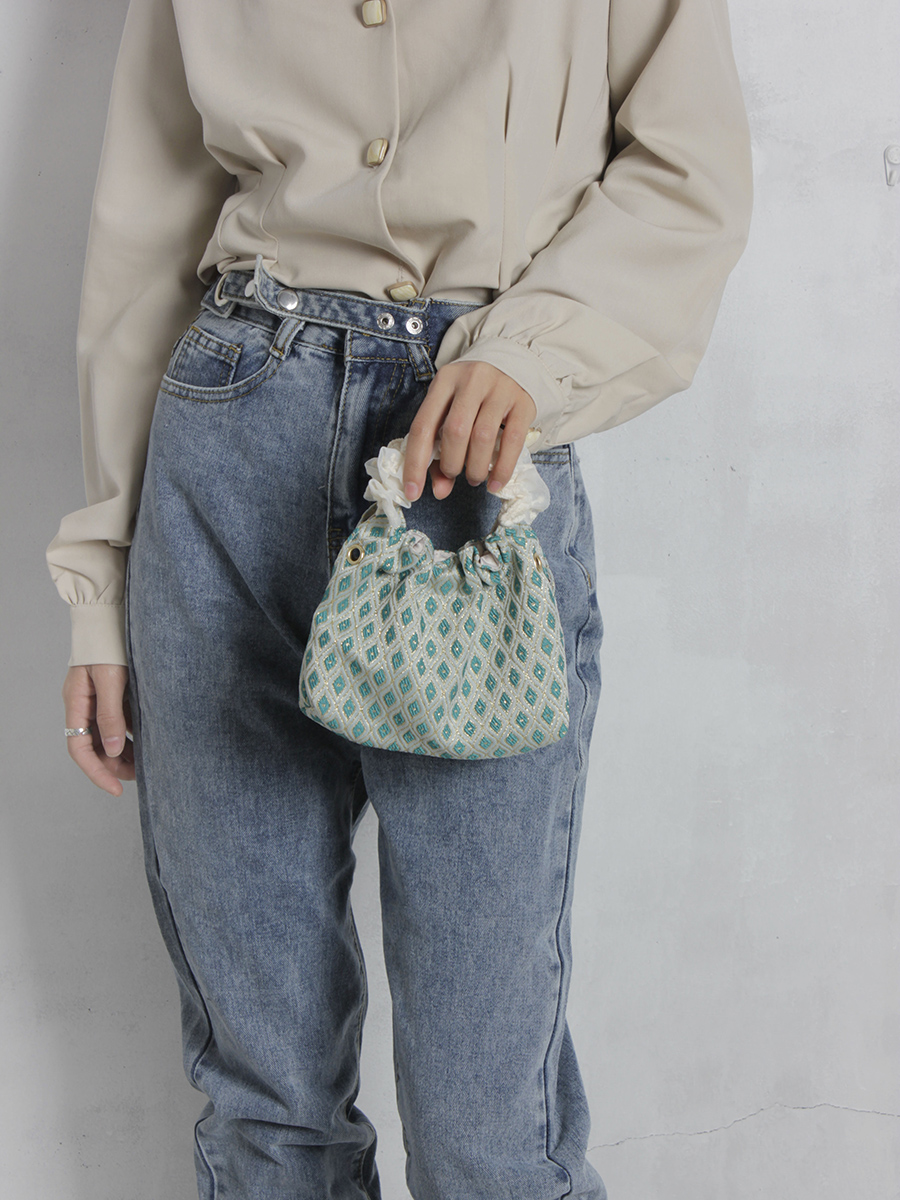 Retro Green Mini Round Handbag for Women - Cute Textured Crossbody Phone Bag, Versatile Summer Accessory Retro Green Mini Round Handbag for Women - Cute Textured Crossbody Phone Bag, Versatile Summer Accessory