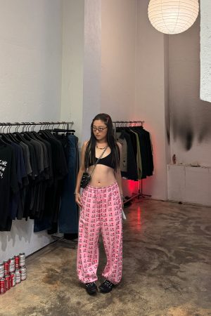 Retro Heart Print Soft Pink Hoodie and Sweatpants Set - Cozy 90s Inspired Fleece Loungewear