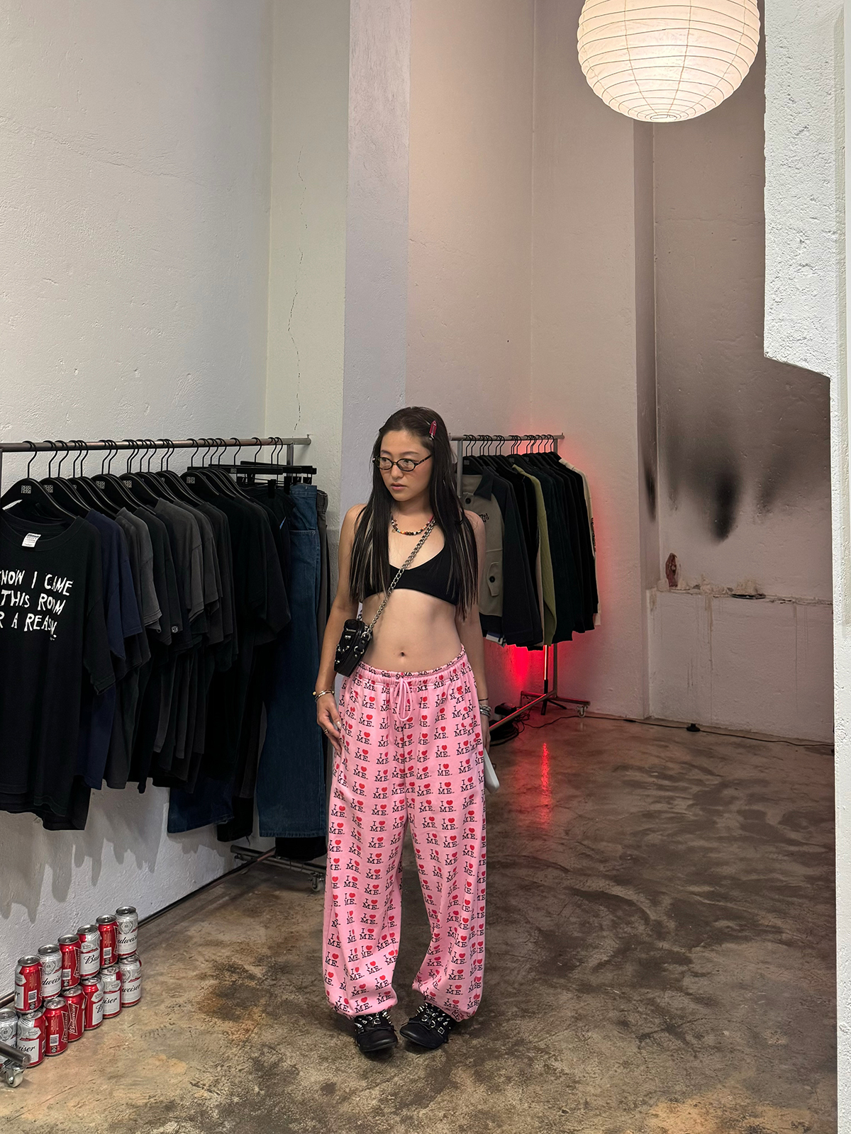 Retro Heart Print Soft Pink Hoodie and Sweatpants Set - Cozy 90s Inspired Fleece Loungewear Retro Heart Print Soft Pink Hoodie and Sweatpants Set - Cozy 90s Inspired Fleece Loungewear