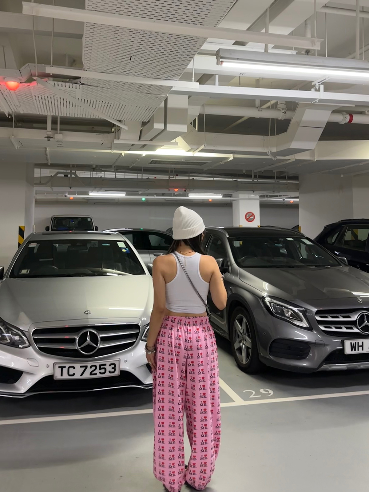 Retro Heart Print Soft Pink Hoodie and Sweatpants Set - Cozy 90s Inspired Fleece Loungewear Retro Heart Print Soft Pink Hoodie and Sweatpants Set - Cozy 90s Inspired Fleece Loungewear