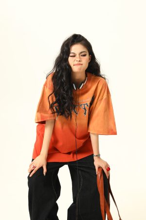 Retro High Street Washed Gradient Letter Short-Sleeve T-Shirt for Men and Women - Trendy Summer Couple Tee