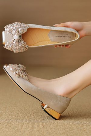 Retro Italian Style Bow Flat Shoes for Women - Square Toe Shallow Mouth Design, Chic National Style Footwear