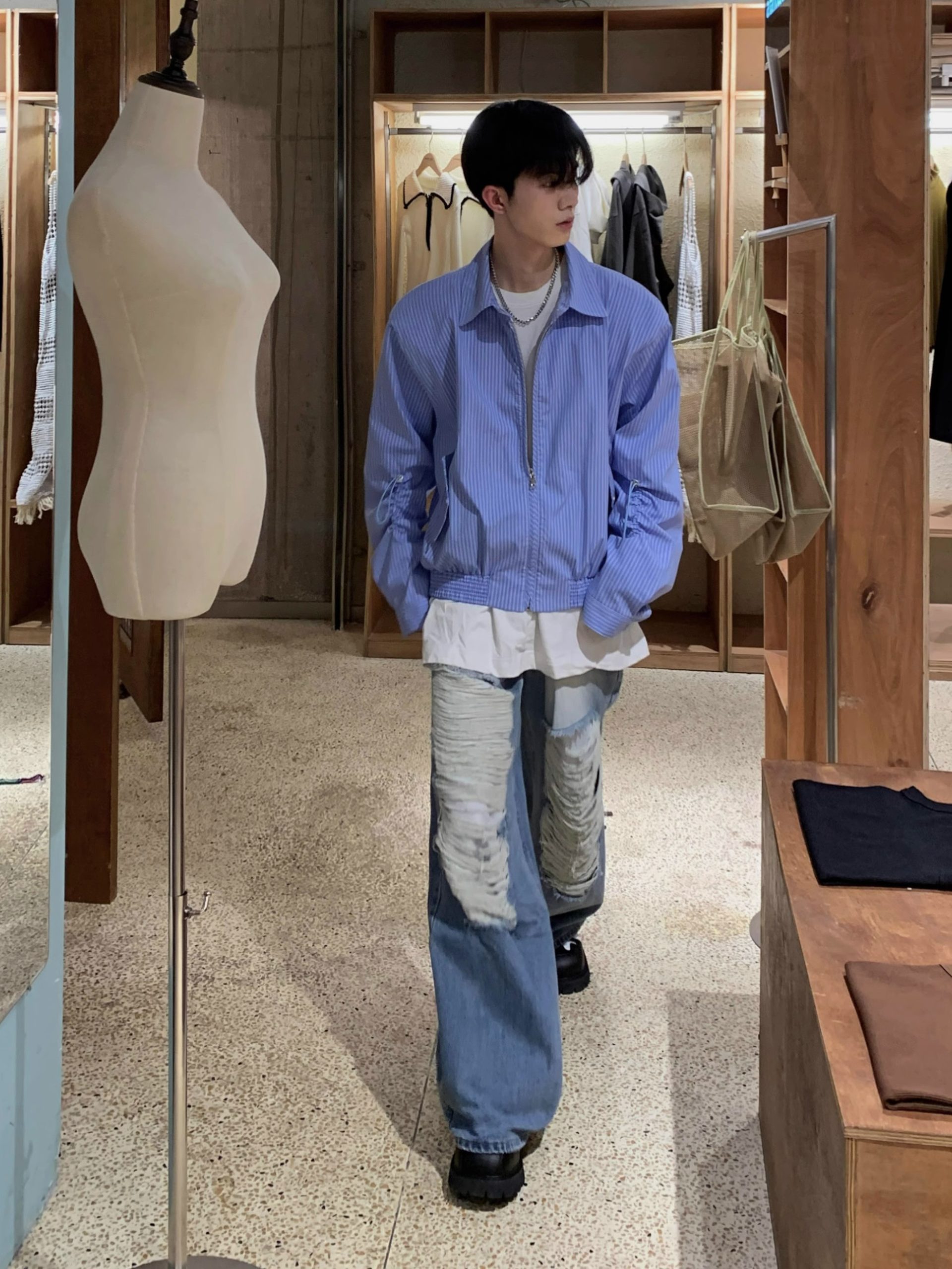 Retro Japanese-Style Blue Striped Shirt for Men - Autumn Loose Casual Shoulder-Padded Jacket, Trendy Y2K Fashion Essential Retro Japanese-Style Blue Striped Shirt for Men - Autumn Loose Casual Shoulder-Padded Jacket, Trendy Y2K Fashion Essential