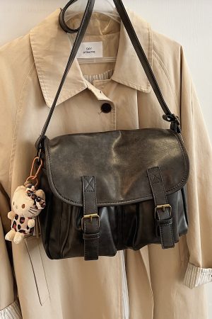 Retro Large-Capacity Crossbody Bag - Versatile Commuter Travel Shoulder Bag for Spring 2025