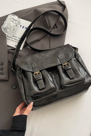 Retro Large-Capacity Crossbody Bag - Versatile Commuter Travel Shoulder Bag for Spring 2025