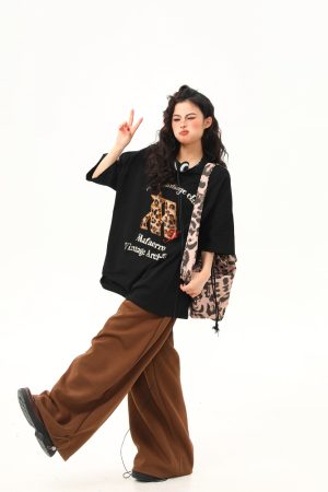 Retro Letter Patch Embroidered Short-Sleeve T-Shirt for Women - Trendy Casual Summer Top, Loose Fit, American Vintage Style