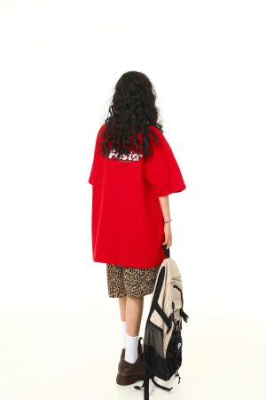 Retro Letter Print Short Sleeve T-Shirt for Men and Women - Trendy Loose Fit Red Tee for Summer - American Style