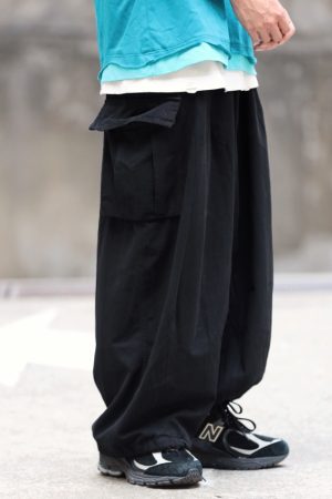 Retro Loose Multi-Pocket Wide-Leg Casual Pants for Men - Trendy 90s Inspired Straight-Leg Work Trousers